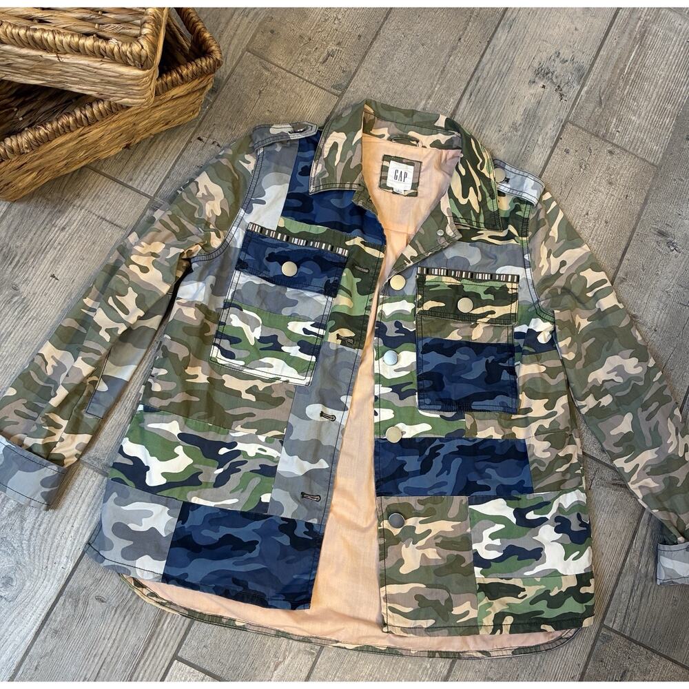 Gap Patchwork Camo Print Utility Jacket – Oversized, Hi-Low Hem, Size Small